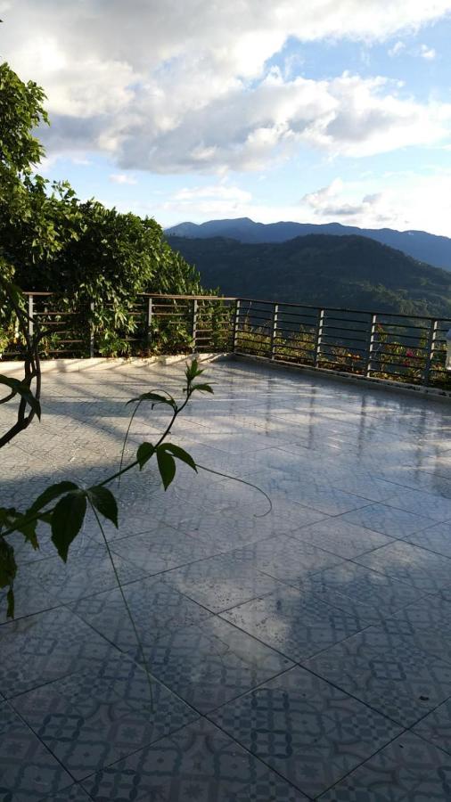 Casa Nativo Villa คาร์ดิน ภายนอก รูปภาพ